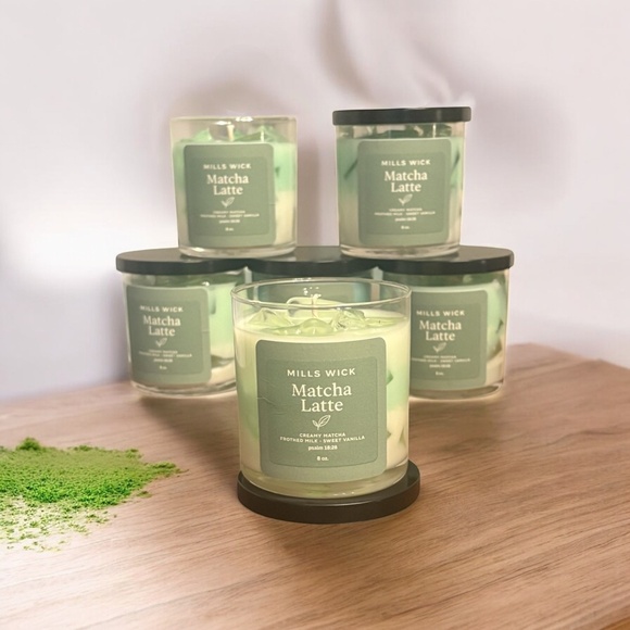 Matcha Moment –  Soy Candle with Wax Ice Molds - Picture 1 of 2